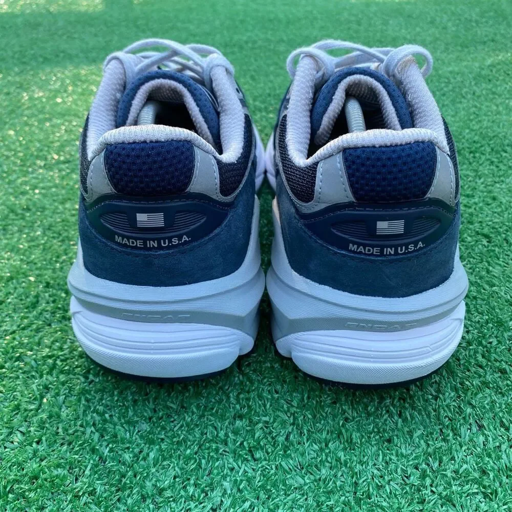 NEW BALANCE 990 V6 - Women’s Running Shoes - SIZE 8.5